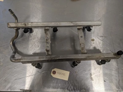 Juego de inyectores de combustible con riel para 04-05 Chevrolet Malibu 3.5 Foto 1 de 2