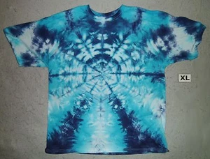 CAMISETA DE DISEÑO DE COPOS DE NIEVE TIE DYE - Imagen 1 de 13