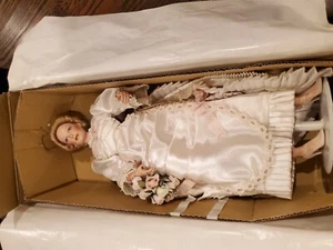 The Ashton Drake Galleries Doll - Picture 1 of 8