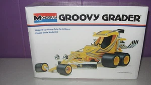 Monogram 5697 Groovy Grader 1/24 Scale - Picture 1 of 4