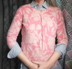Cárdigan Suéter Talbots 100% Cachemira Rosa Polvorienta Manga 3/4 Floral Botón MP - Imagen 1 de 15