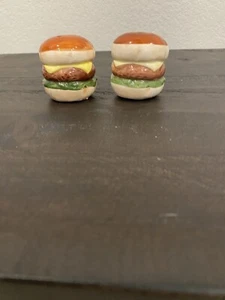 Vintage Cheeseburger Salt and Pepper Shakers - Picture 1 of 4
