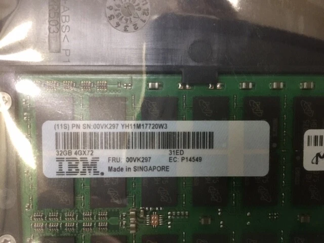00VK297  IBM 32GB  (4GX72) DDR4 MHz CDIMM Memory RAM - Image 1 of 3