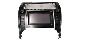 12 Radio receptora y pantalla TOYOTA CAMRY AM-FM-CD ID 57012 en radio cara - Imagen 1 de 6