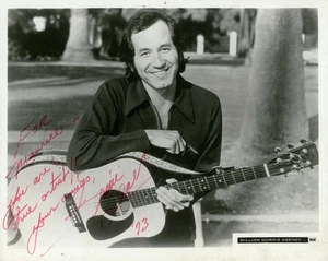 Foto firmada por Trini López - Imagen 1 de 1