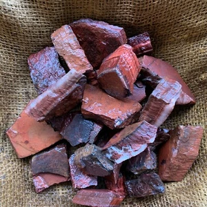 RED Tiger Eye Rough - 1000 Carat Lots + a FREE Faceted Gemstone - Picture 1 of 11