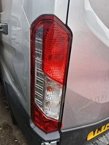 FORD TRANSIT MK8 2023 NSR LUZ TRASERA LADO PASAJERO LÁMPARA TRASERA - Imagen 1 de 6
