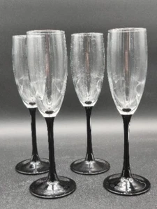 4 Cristal D'Arques Durand DOMINO SIGNATURE BLACK 8 3/4" Fluted Champagne Glasses - Picture 1 of 6
