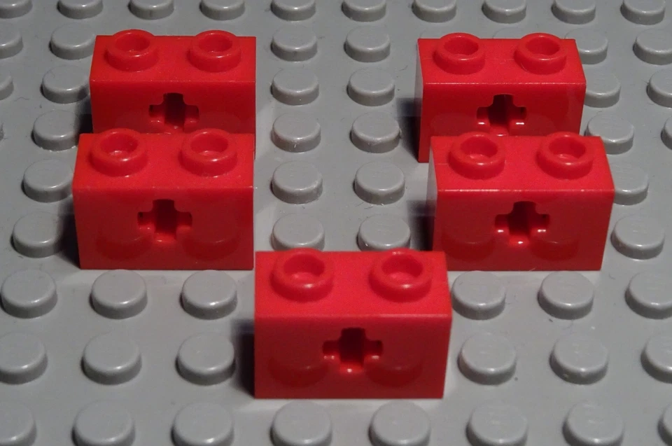 Lego Technic Lochstein mit Kreuzloch 1x2 Rot 5 Stück - Bild 1 von 1
