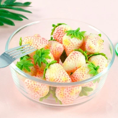  5 Pcs Plastik Obst Deko Erdbeer-Dekorationen Erdbeerdekor Erdbeere - Bild 1 von 4