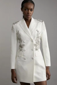 Mini abito blazer smoking sartoriale impreziosito da cristalli Karen Millen, US 6, $869 - Foto 1 di 7