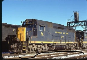fc176 Orig. Slides C&O 3017 GP30 at Buffalo, NY 12-4-77 - Picture 1 of 1