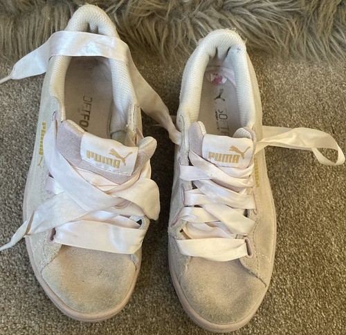 Puma Suede girls trainers