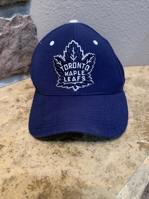 Toronto Maple Leafs Fitted 7  Hat Cap NHL Hockey  EUC Zephyr The Z Hat - Image 1 of 4