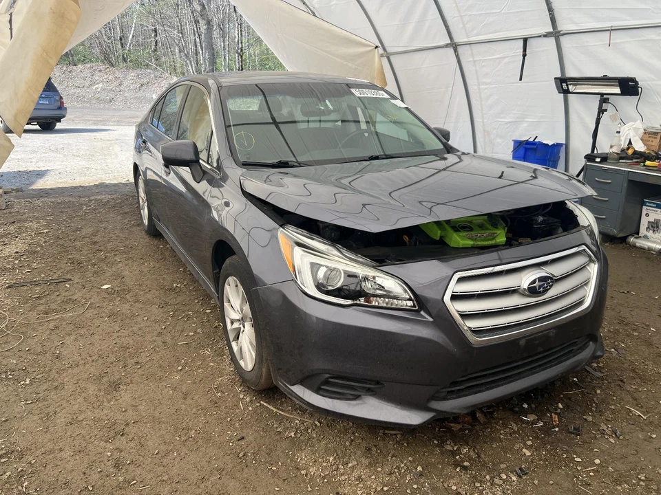 Used Air Cleaner Assembly fits: 2015 Subaru Legacy 2.5L w/PZEV Grade A - Image 1 of 4