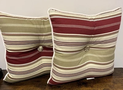 Almohadas Waverly Cuadradas 16x16 Rayas Reversibles Borgoña Crema Verde Salvia Foto 1 de 4