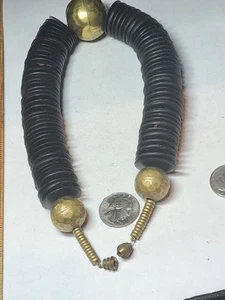 Vintage Afrikanischer Stil Statement Halskette Schwarz Scheibe Holzperlen 16* Choker - Bild 1 von 18