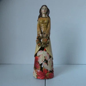Otoño Otoño Cosecha Decoración Mujer Sosteniendo Corona Madera Estatuilla - Imagen 1 de 11