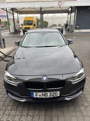 BMW 320i Sport Line - Bild 1 von 4
