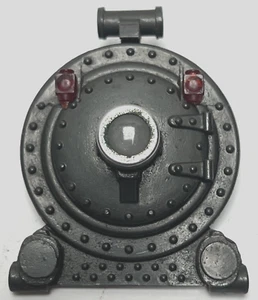 PREWAR LIONEL 263E TRAIN PART STEAM LOCOMOTIVE GRAY BOILER FRONT HATCH & LATCH - Picture 1 of 4