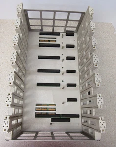 MODICON 984 SERIES AS-H819-209/AS-9534-002 I/O CHASSIS - Picture 1 of 6