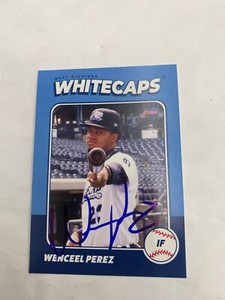 Wenceel Perez Signed Card 2022 West Michigan Team Card IP Auto