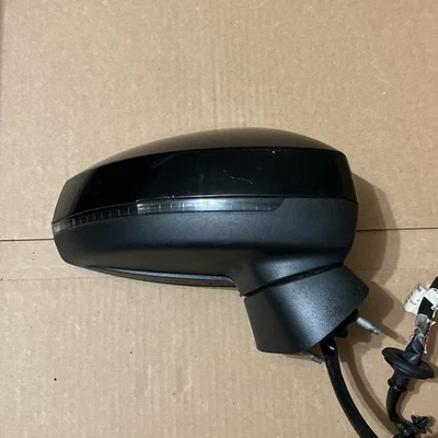 AUDI A3 S3 2015-2020 ESPEJO RETROVISOR LATERAL DERECHO PASAJERO (SIN PUNTO CIEGO) 6 cables Foto 1 de 4