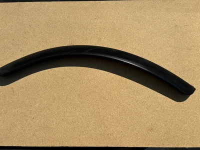 Honda Passport 1994-1997 puerta trasera derecha pasajero moldura acampanada OEM Foto 1 de 4