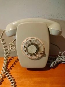 TELEFONO HERALDO DE PARED EN COLOR GRIS - Imagen 1 de 8