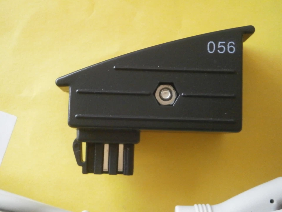 AVM FritzBox Original  TAE Adapter 056 Schwarz  - Bild 1 von 1