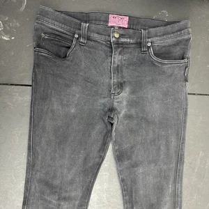 TRIPP NYC Trash And Vaudeville Flared Jeans Mens Size 35x34 Black Denim Stretch - Picture 1 of 11