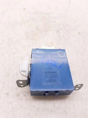 01 02 03 04 05 06 Lexus LS430 Network Gateway 89111-50020 Foto 1 de 4