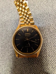 Reloj Seiko Cuarzo Hombre Tono Dorado Día Fecha 5123-8169 Japón De Colección Para Piezas/Reparación - Imagen 1 de 8