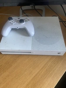 Xbox One S Bundle - Bild 1 von 4