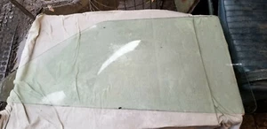 1978-1980 Ford Fiesta Rear Quarter Window Glass. RH Passenger Side.Used Ad# 8490 - Bild 1 von 9