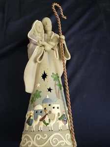 Nativity Metal Statue - Picture 1 of 3