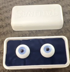 Tallina’s Glass Doll Eyes Light Violet 12 MM - Picture 1 of 2
