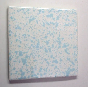 1 Wall Tile Florida USA FT 4-3/8" Ceramic Mottled Sky Blue on Off White Vtg MCM - Picture 1 of 11