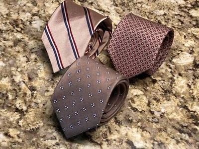 3 x Beautiful Vintage Ferrell Reed for Harold's 100% Silk Ties Stripes Medallion - Image 1 of 4