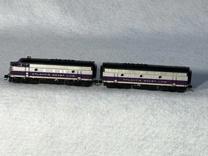 Splendido set locomotiva A/B BLI Atlantic Coastline RR F-3 Paragon 4/DCC calibro N - Foto 1 di 11