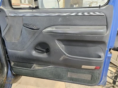 Отделочная панель передней двери F150 1992 597779 - Изображение 1 из 4