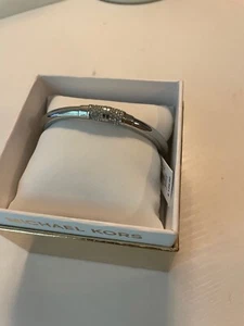 NEW Michael Kors MKJ4916040 GRAY CUFF Bracelet - Picture 1 of 3