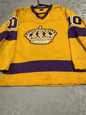 Camiseta deportiva de hockey vintage de finales de los 60 de Los Angles Kings corona amarilla oso dorado Foto 1 de 4