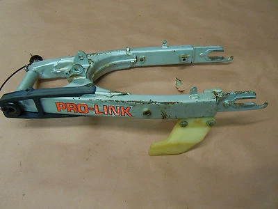 Honda XL350R XL350 R 1984 suspensión trasera brazo oscilante pivote Foto 1 de 4