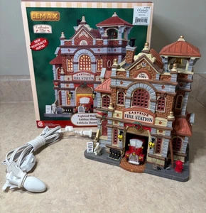 Lemax Caddington Eastside Fire Station Christmas Village #15262 - Picture 1 of 1