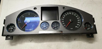 VW Phaeton Tacho / Kombiinstrument   V6 3d0920885A 0km 260km/h - Изображение 1 из 3