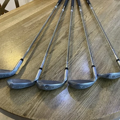 Dunlop AG Iron Set 7 Iron - SW - Need A Good Clean And Wire Wool - Priced Fairly - Image 1 of 4