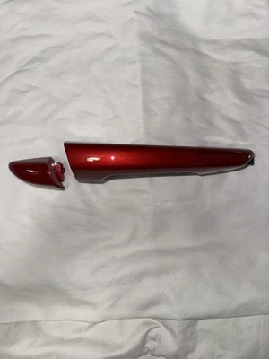 Maçaneta externa dianteira direita Hyundai Sonata 2015-19 vermelha fabricante de equipamento original - Imagem 1 de 4