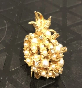 Vintage Alice Caviness goldfarbene Strass Kunstperlen Ananas Anstecknadel Brosche - Bild 1 von 8