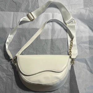 New saddle Crossbody bag with two straps - Picture 1 of 6